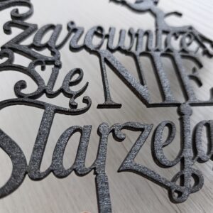Topper na tort „Czarownice się nie starzeją"